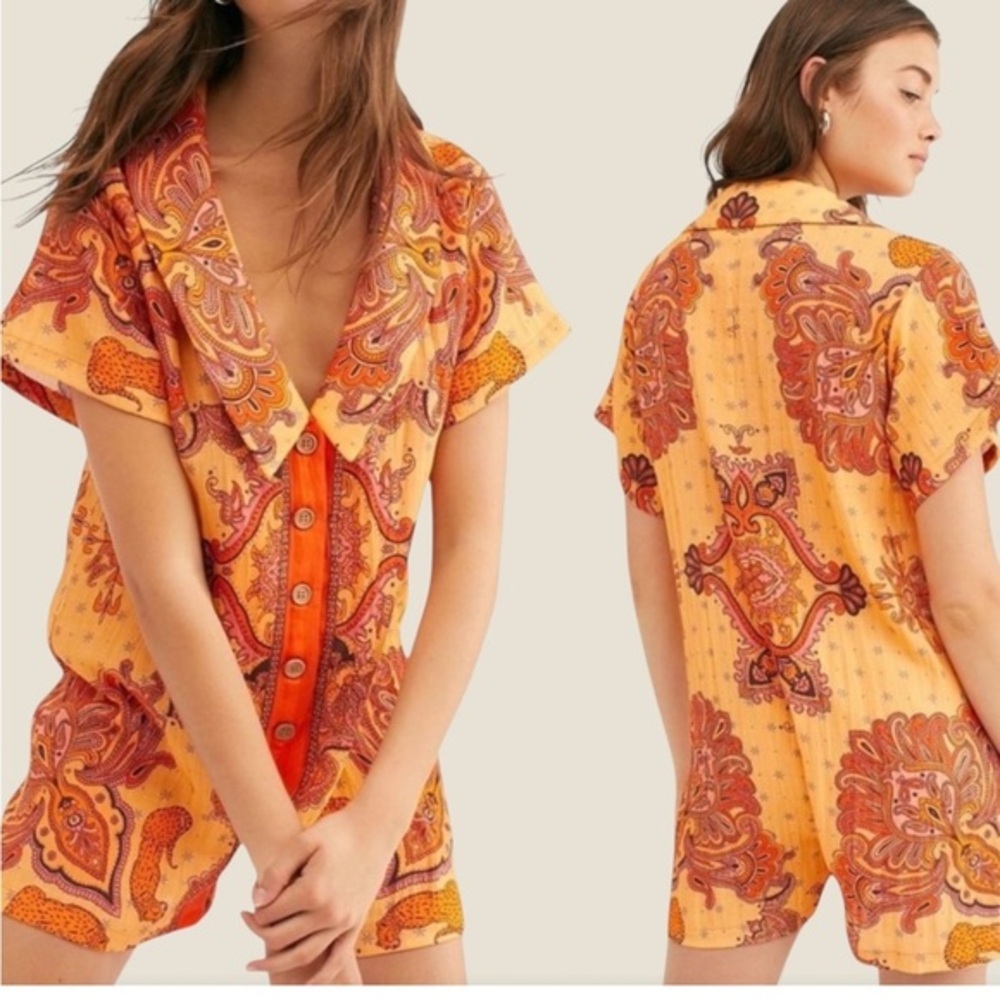 Lenni Orange Paisley Button-Up